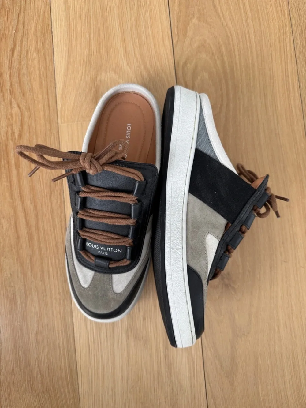 Louis Vuitton Black, Brown and Gray Men’s Low-Top Sneakers - Picture 2 of 4
